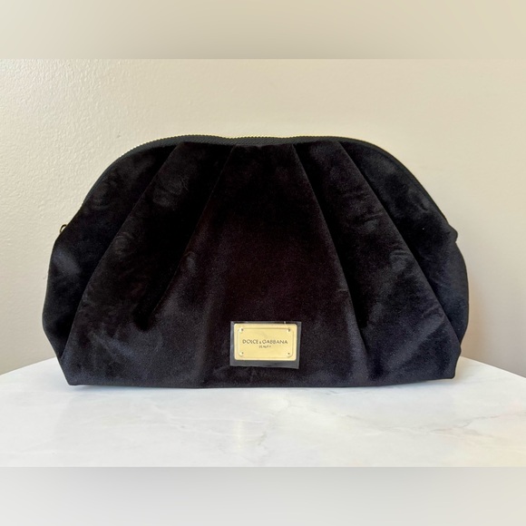 Dolce & Gabbana Handbags - Dolce & Gabbana Black Velvet Cosmetic Bag